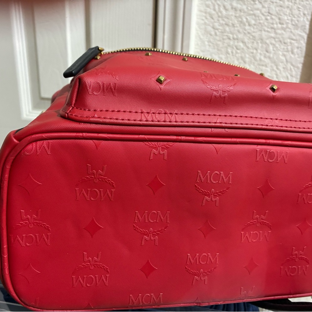 MCM Scarlet Backpack with Gold Accents - Picture 6 of 7